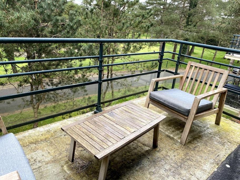 Bienvenue Au Green Neufchâtel-Hardelot エクステリア 写真